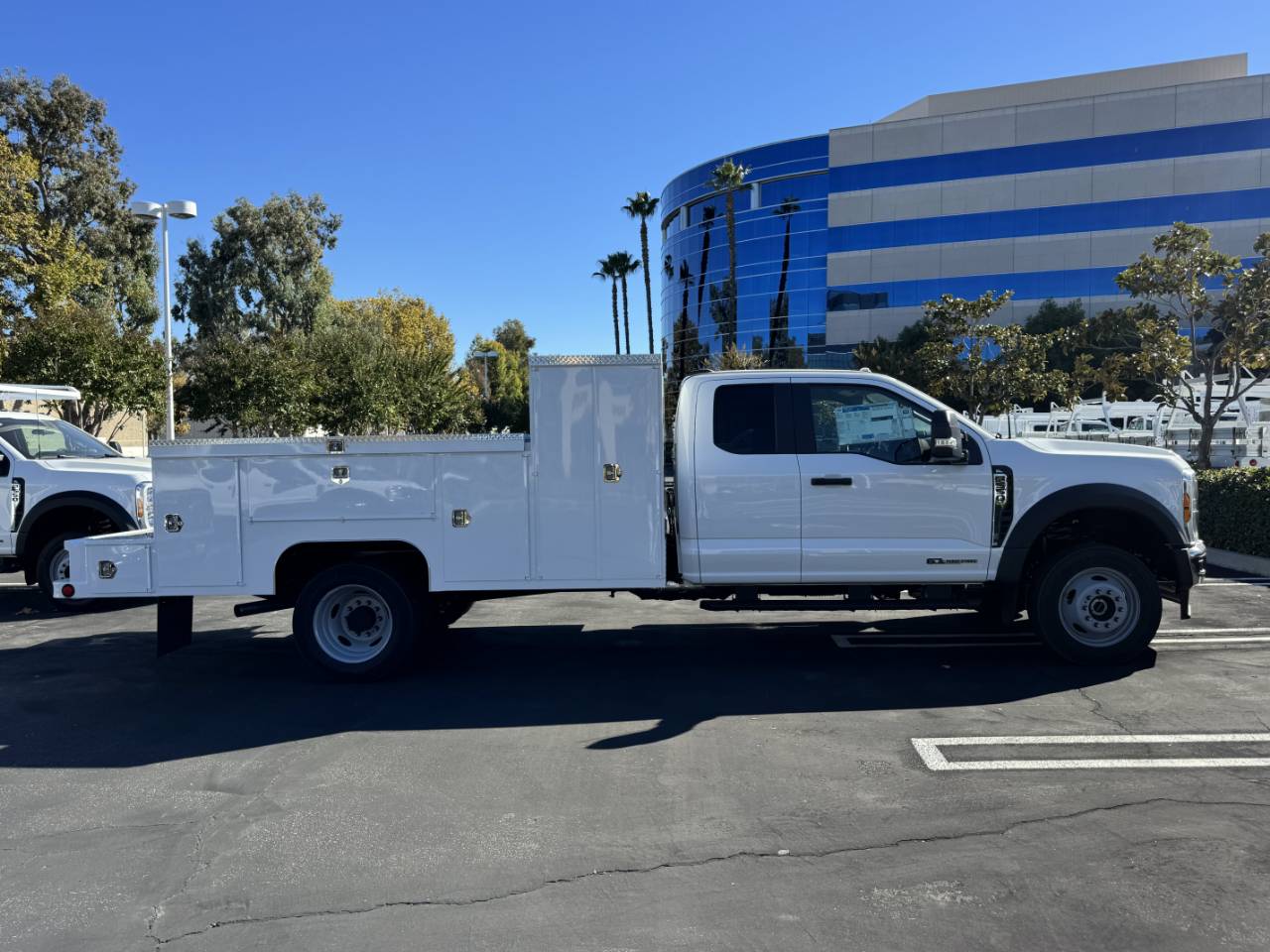 2026 Ford F-550 Super Duty Chassis Cab XL - Photo 8