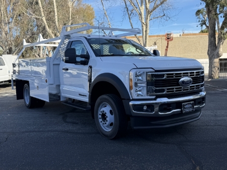 2025 Ford Super Duty F-550 DRW XL 2WD Reg Cab 169 WB 84 CA