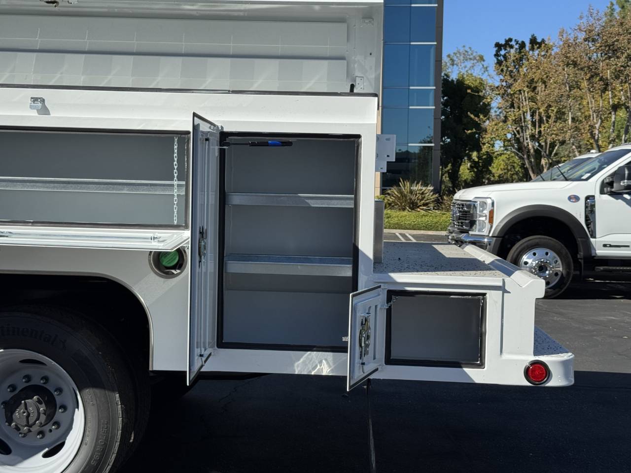 2026 Ford F-550 Super Duty Chassis Cab XL - Photo 13