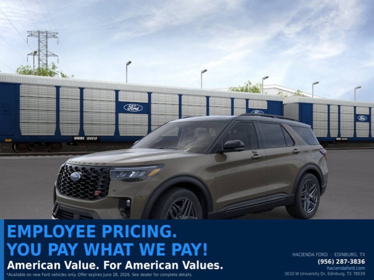 2026 Ford Explorer ST 4WD's photo