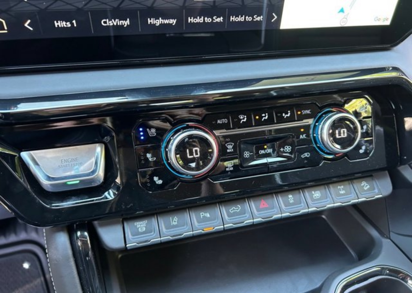 2026 GMC Sierra 2500HD AT4X - Photo 40
