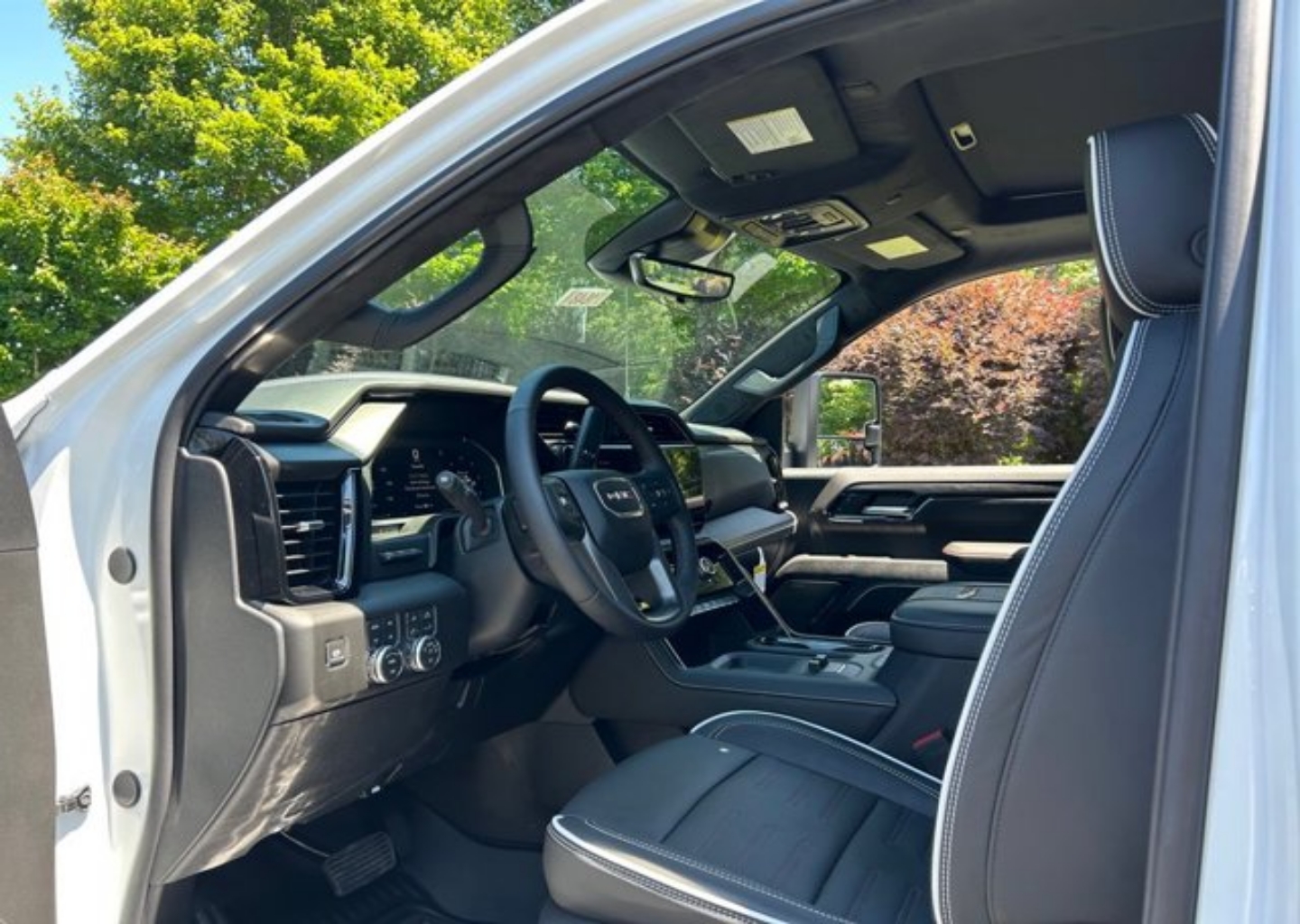 2026 GMC Sierra 2500HD AT4X - Photo 46