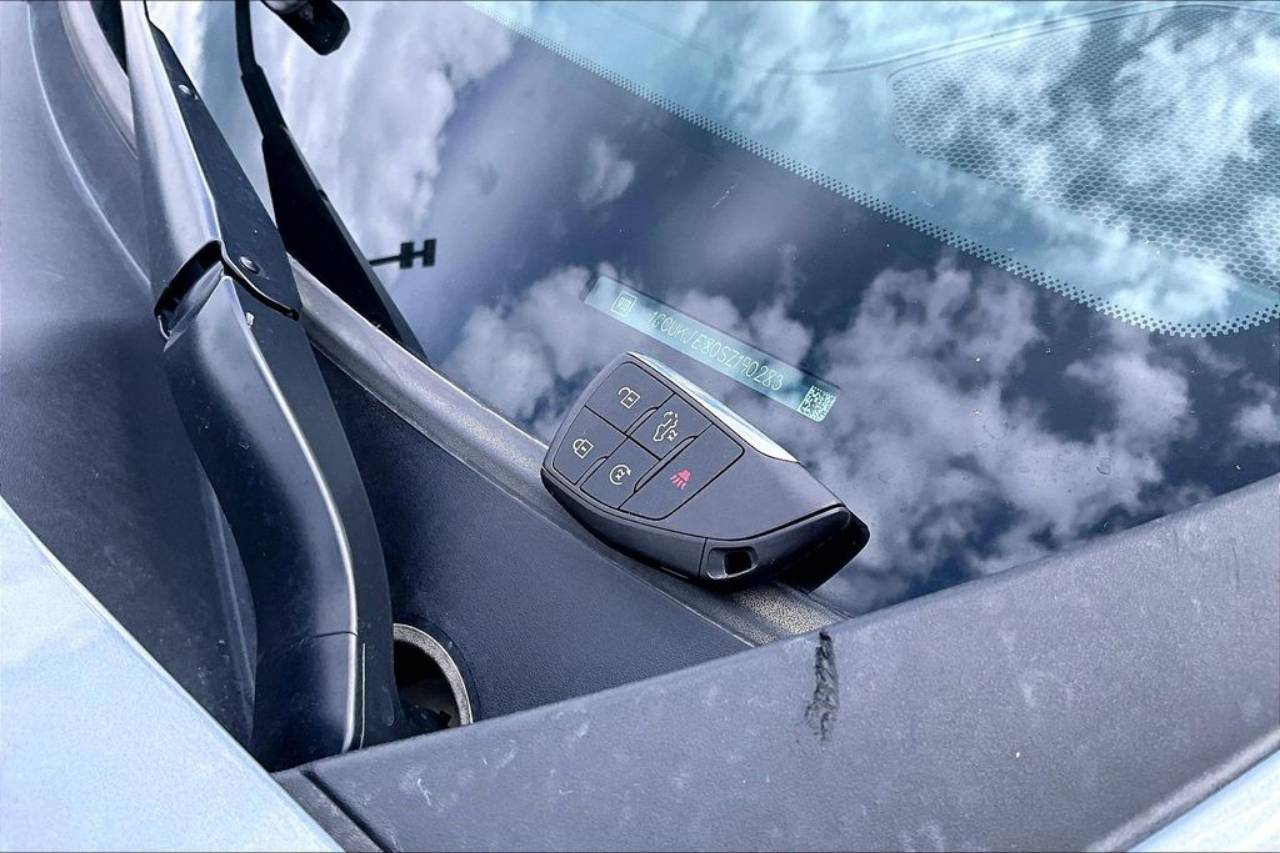 2025 Chevrolet Silverado 1500 High Country - Photo 11