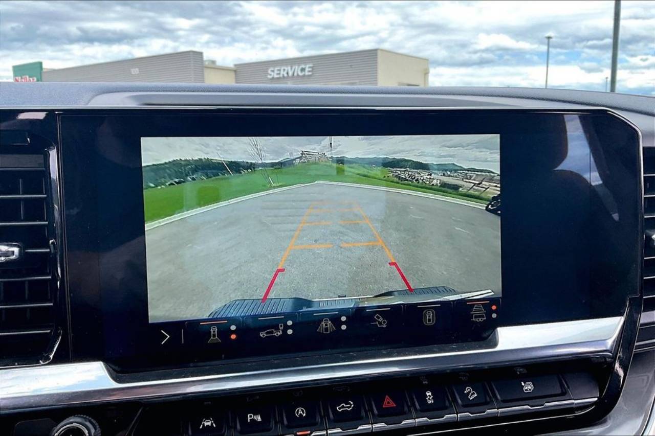 2025 Chevrolet Silverado 1500 High Country - Photo 22