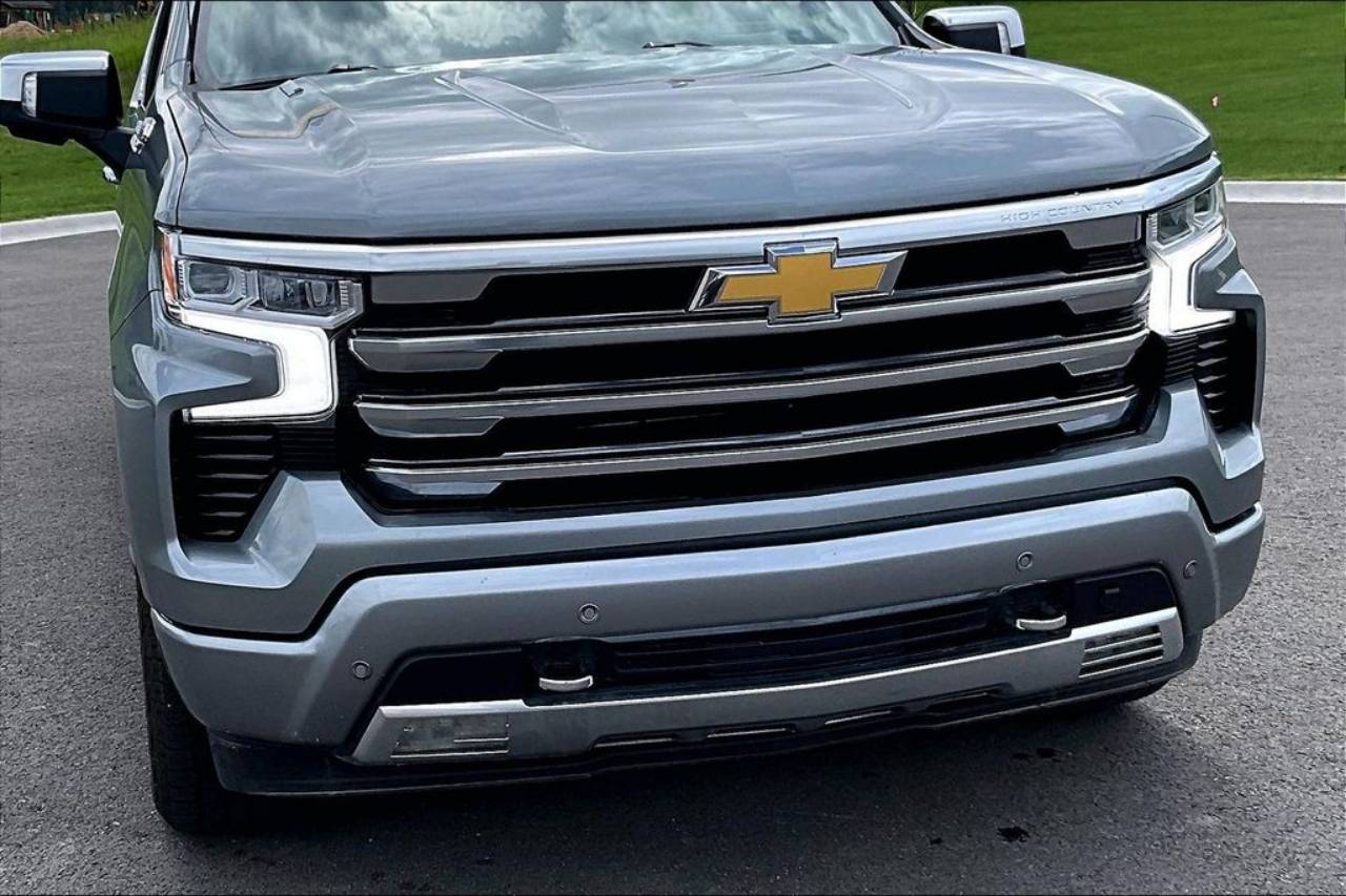 2025 Chevrolet Silverado 1500 High Country - Photo 29