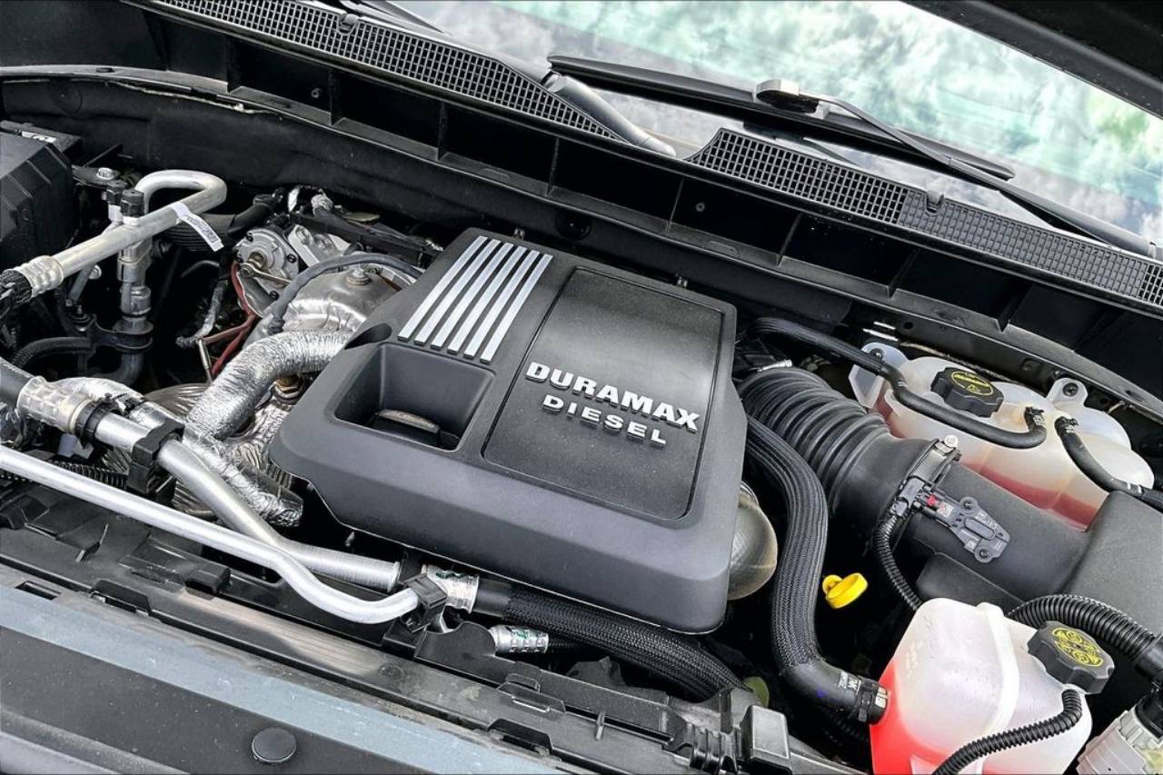 2025 Chevrolet Silverado 1500 High Country - Photo 35