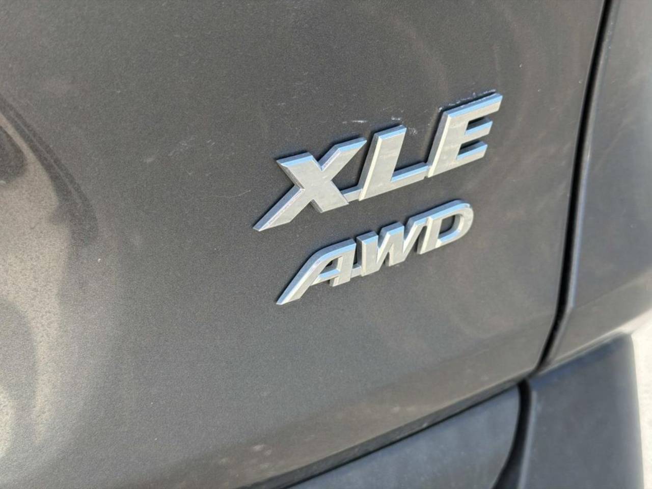 2023 Toyota RAV4 XLE - Photo 23