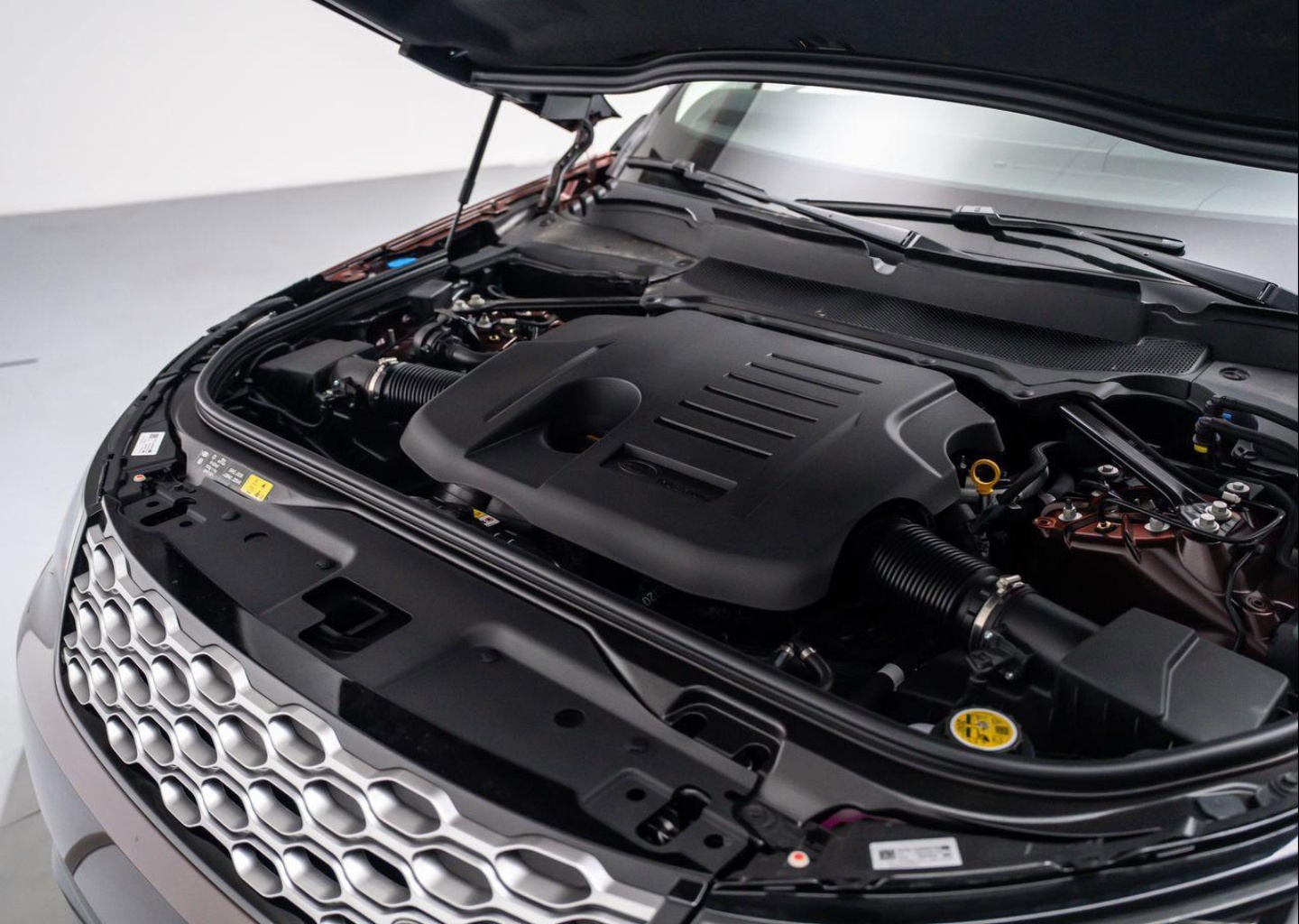 2026 Land Rover Discovery Gemini Edition - Photo 10