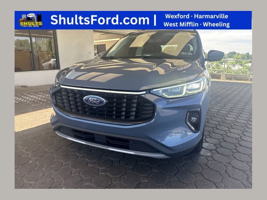 Used 2023 Ford Escape Hybrid Platinum