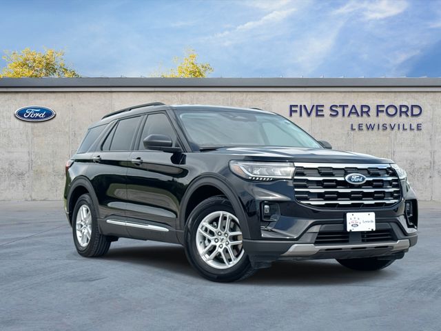 Used 2025 Ford Explorer Active