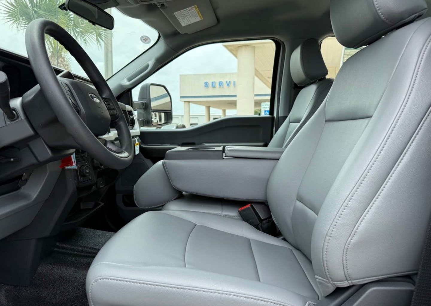 2026 Ford F-250 Super Duty XL - Photo 10
