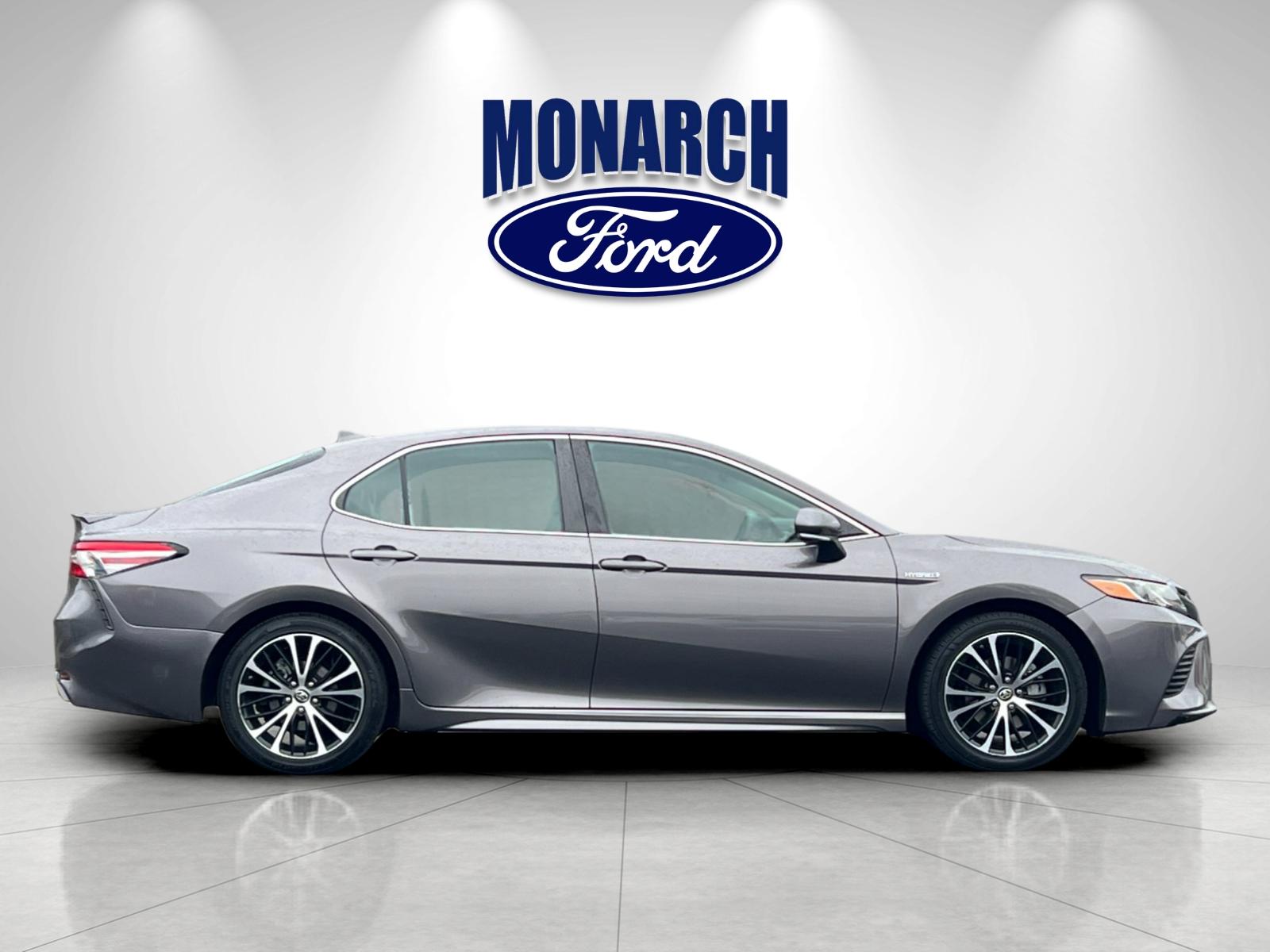 Used 2018 Toyota Camry SE with VIN 4T1B21HK8JU507264 for sale in Exeter, CA