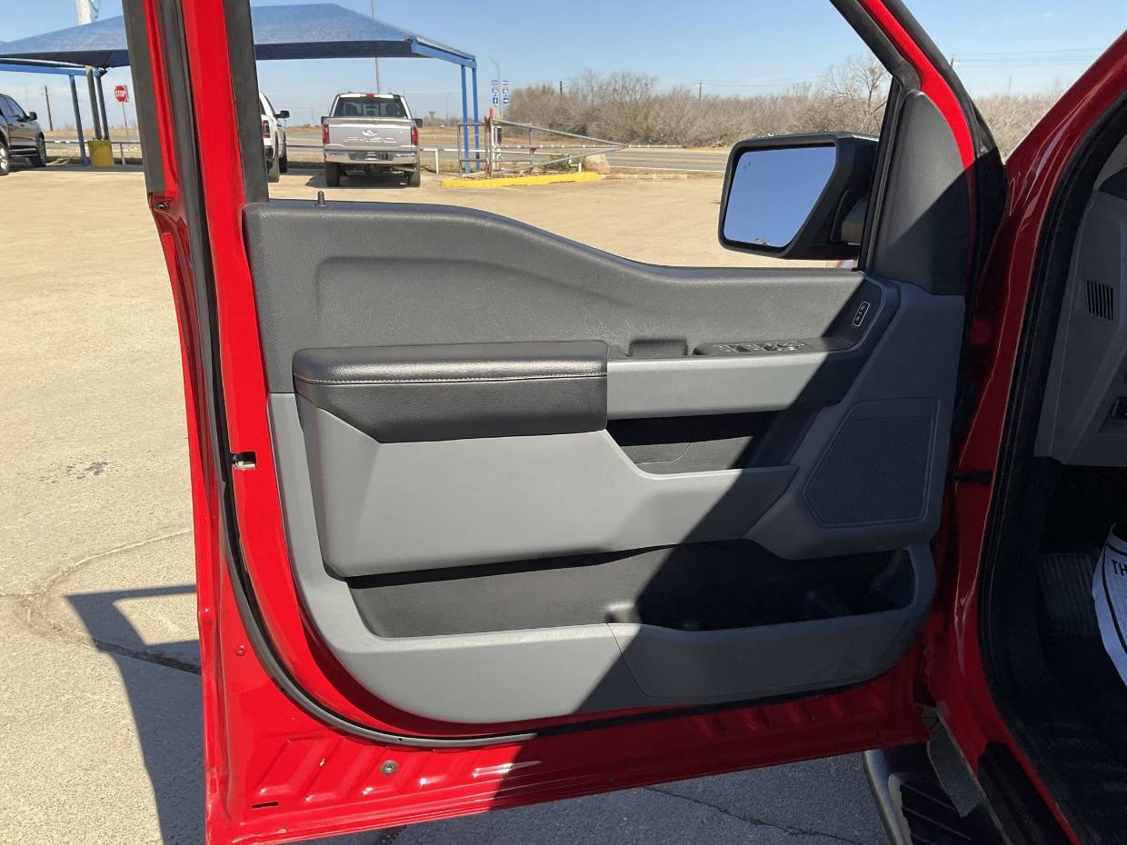2023 Ford F-150 XLT - Photo 7