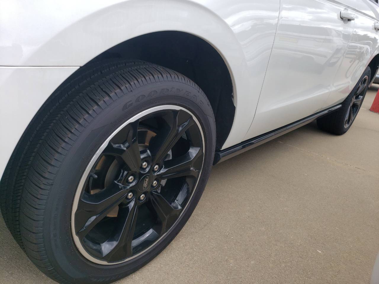 2022 Ford Expedition Limited - Photo 10