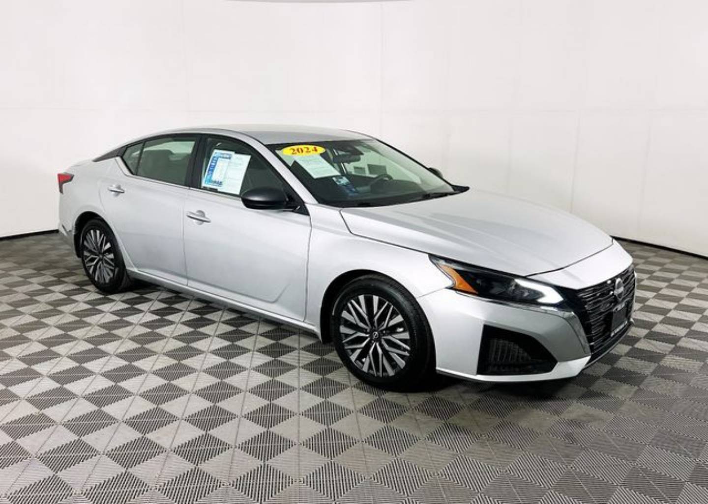 2024 Nissan Altima