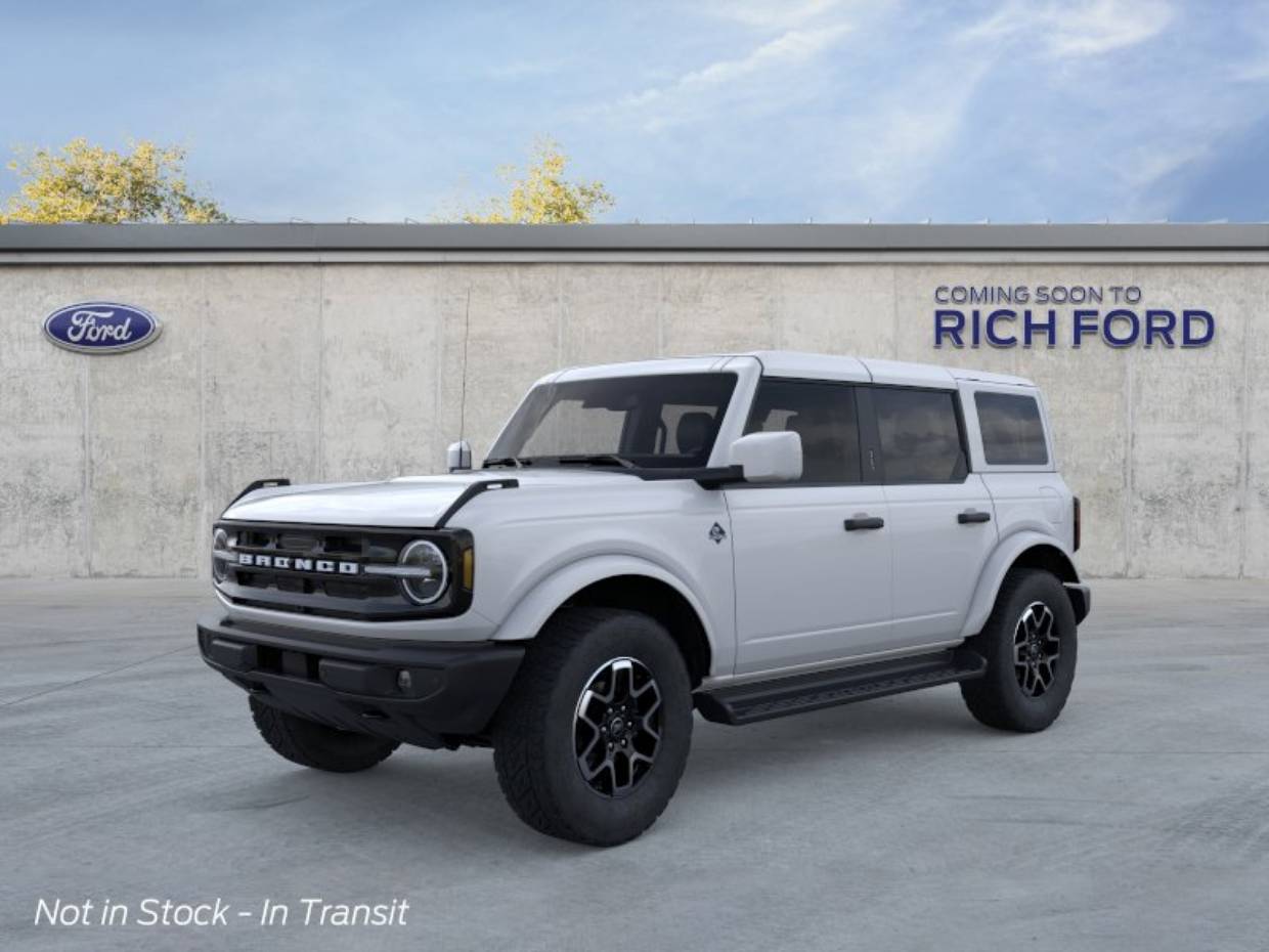 2026 Ford Bronco Outer Banks 4x4's photo