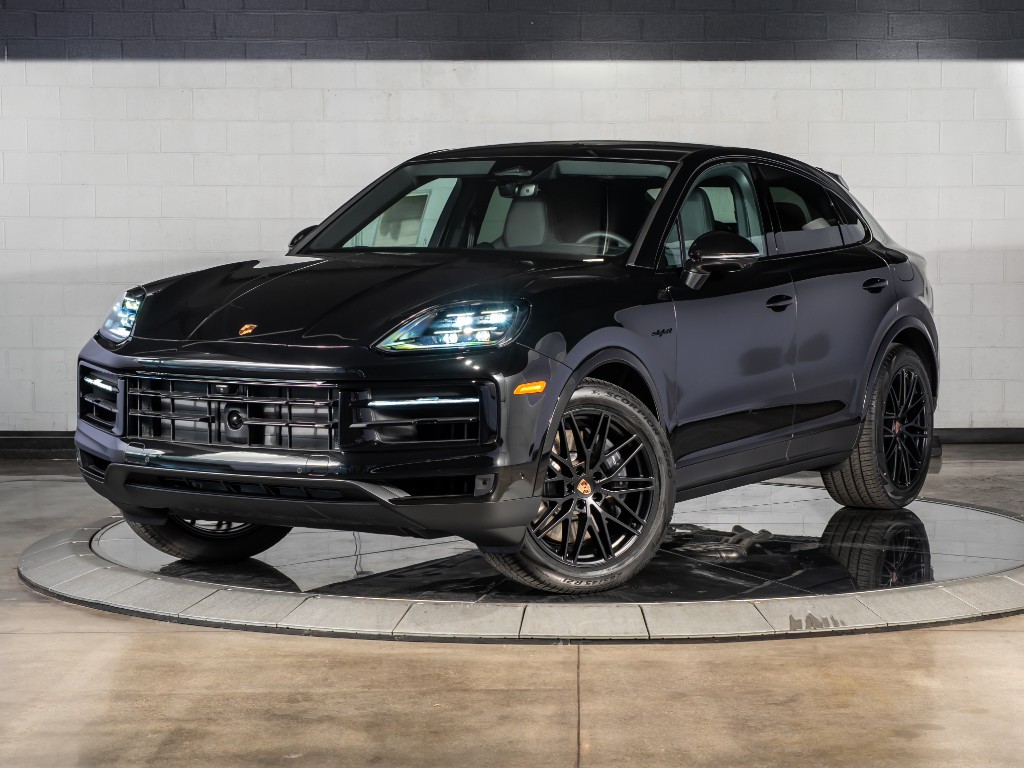 2026 Porsche Cayenne Coupe E-Hybrid