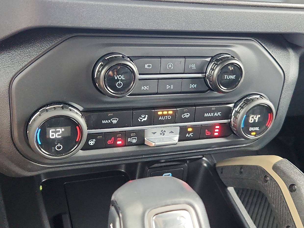 2025 Ford Bronco 4-Door Badlands - Photo 16