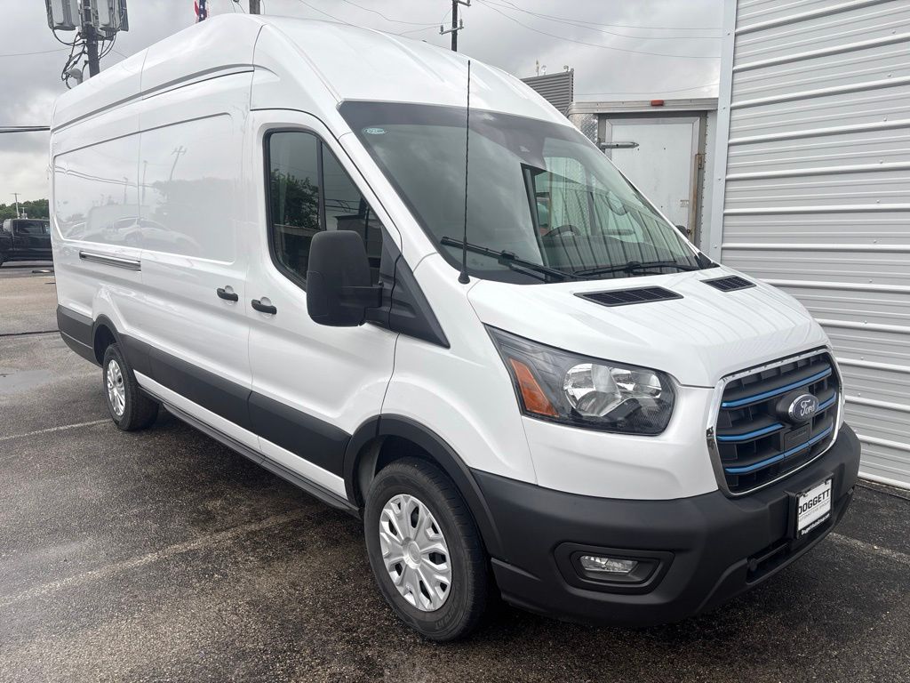 2023 Ford E-Transit BEV 350 High Roof 148EL WB's photo