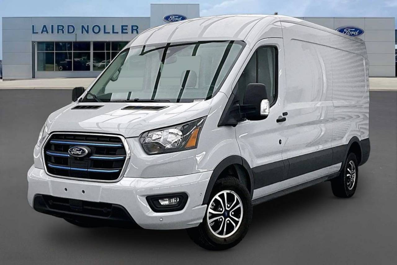 2023 Ford E-Transit Cargo Van
