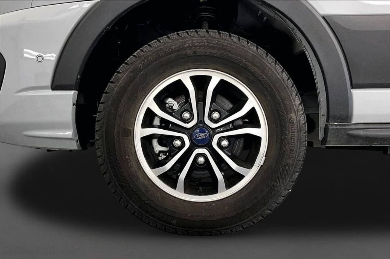 2023 Ford E-Transit Cargo Van Base - Photo 13