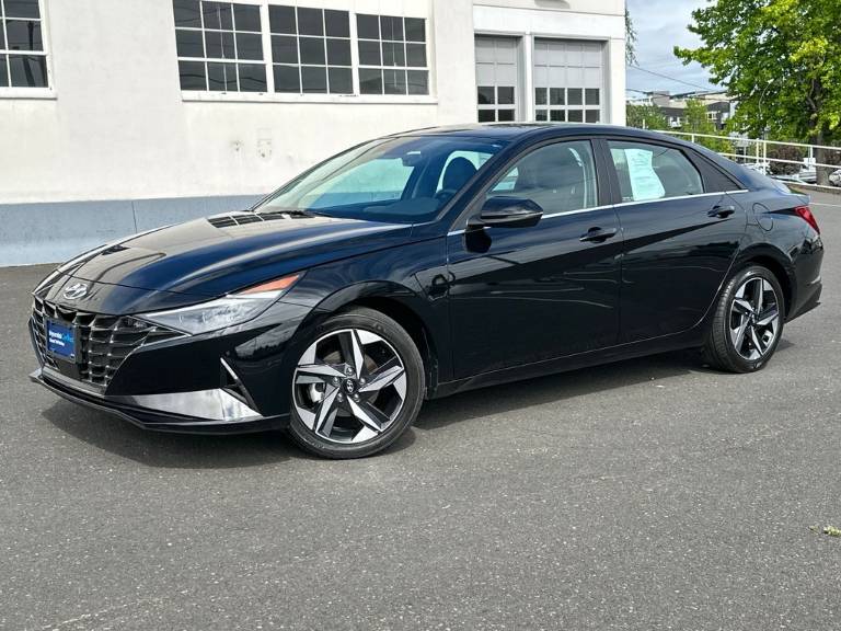2023 Hyundai Elantra Limited