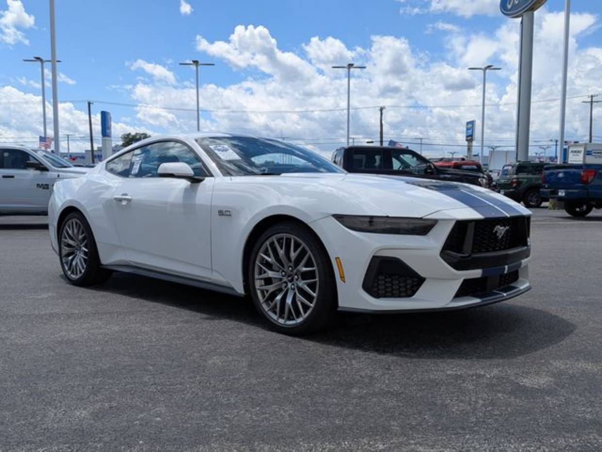 2025 Ford Mustang GT Premium Fastback - Photo 24