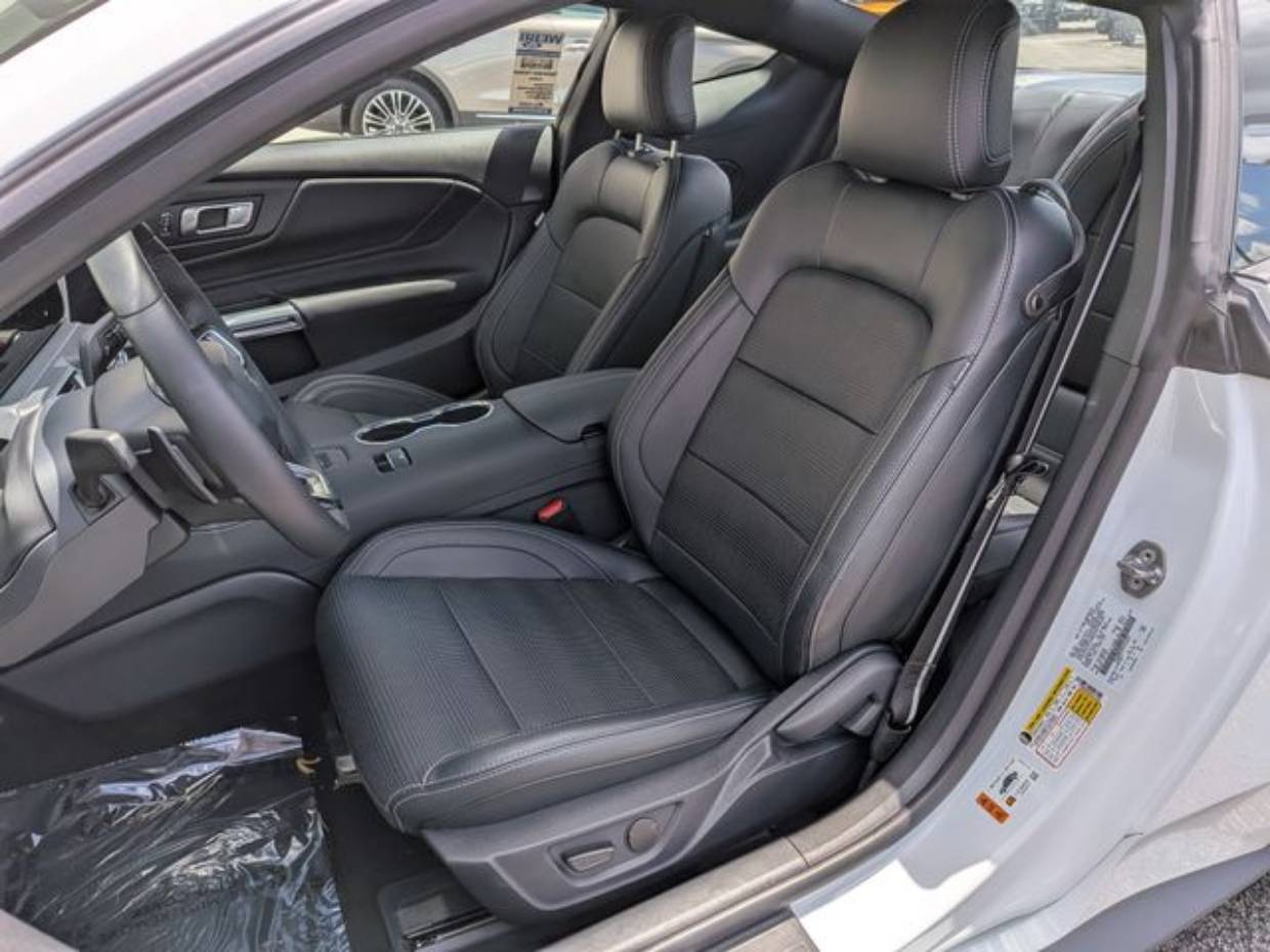 2025 Ford Mustang GT Premium Fastback - Photo 31