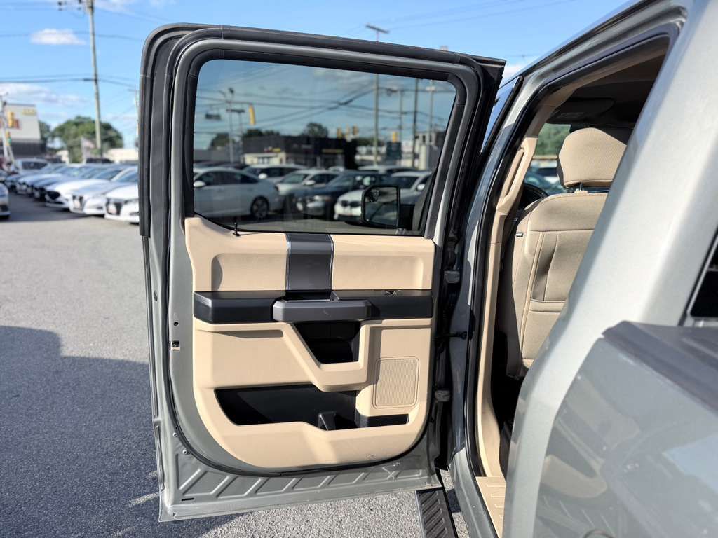2020 Ford F-150 XLT - Photo 16