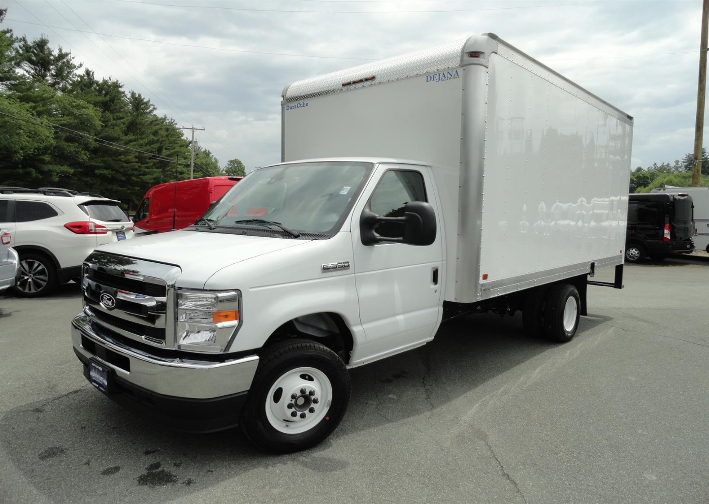 2027 Ford E-Series DRW E-350 Super Duty 158 in WB's photo