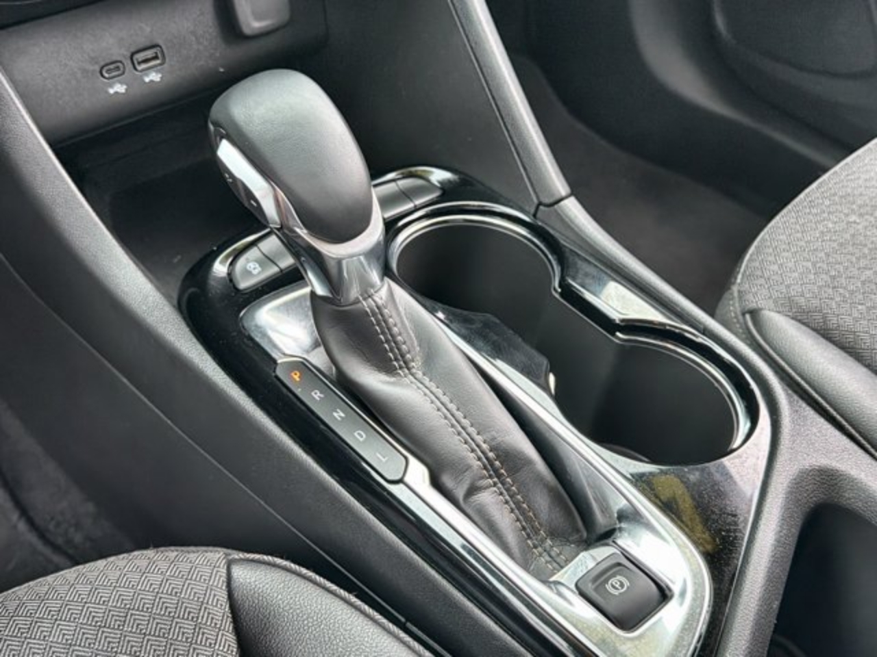 2025 Buick Encore GX Preferred - Photo 42