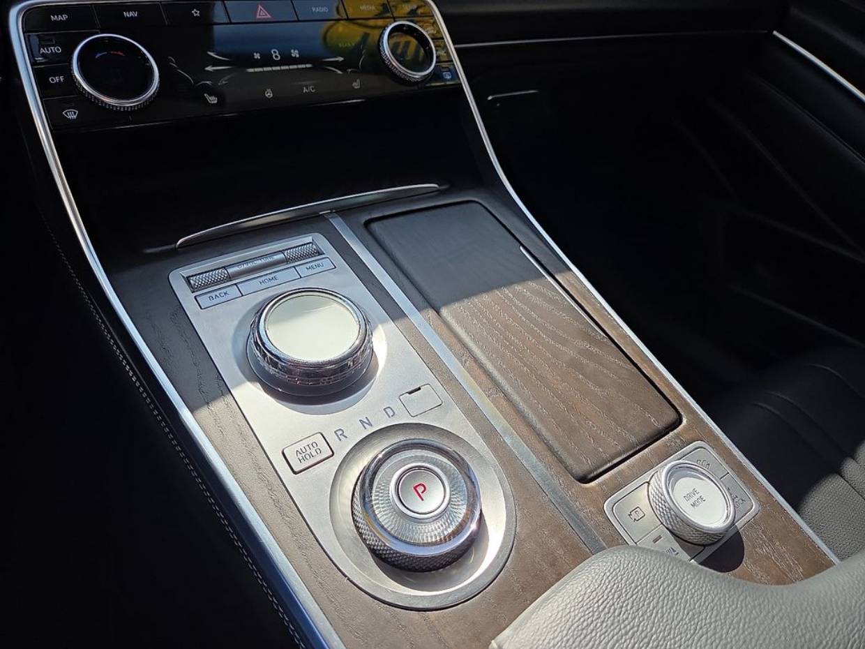 2024 GENESIS GV80 Standard - Photo 27