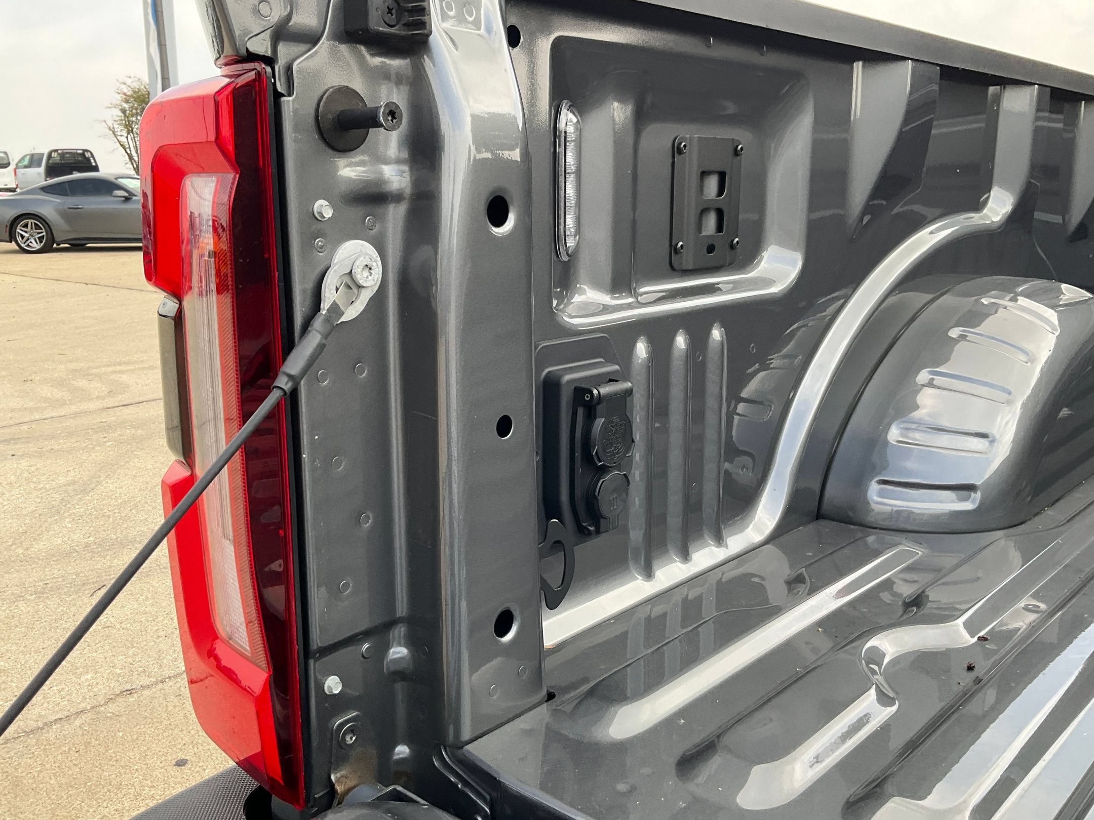 2026 Ford F-350 Super Duty Platinum - Photo 19