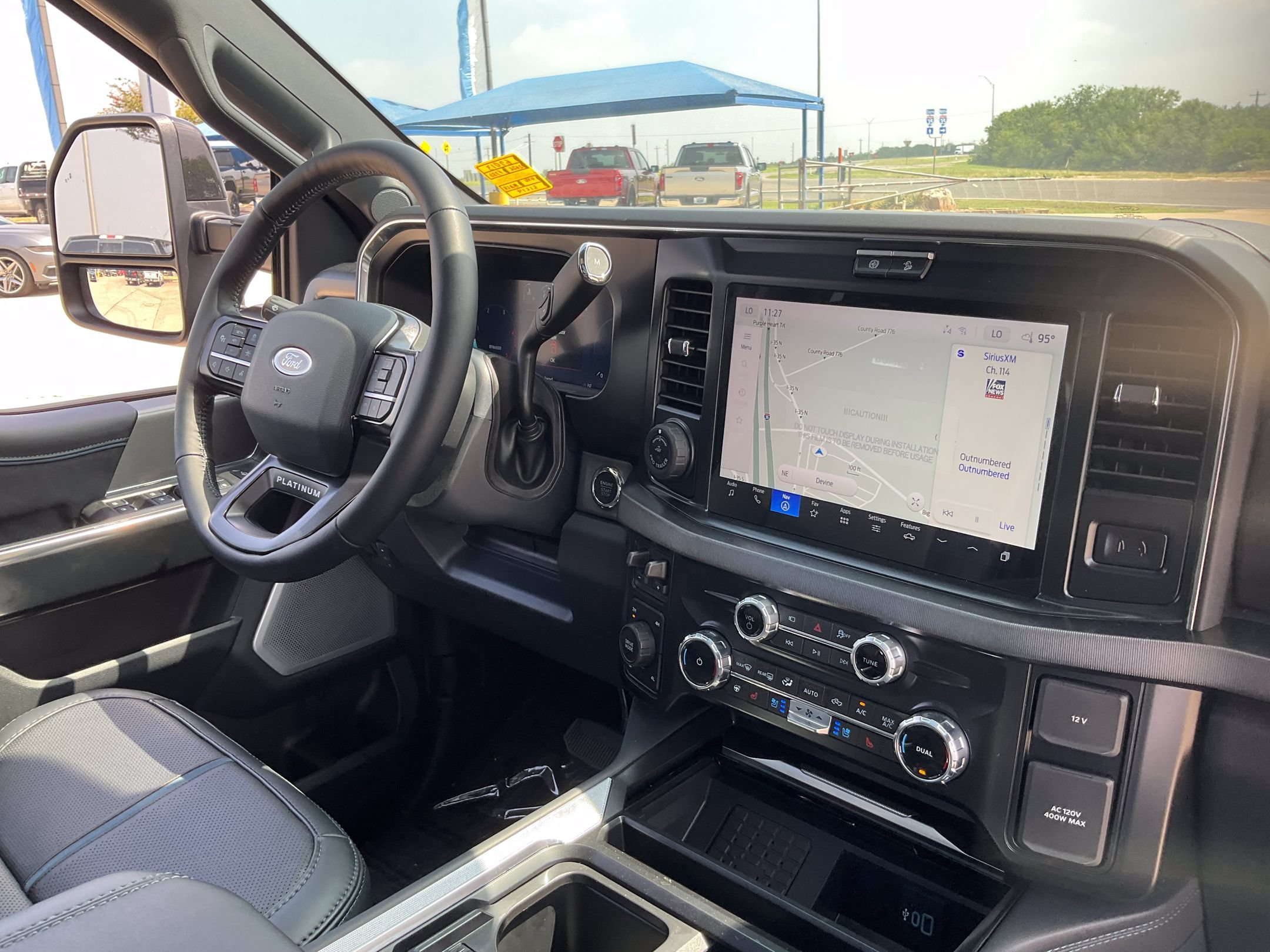 2026 Ford F-350 Super Duty Platinum - Photo 23
