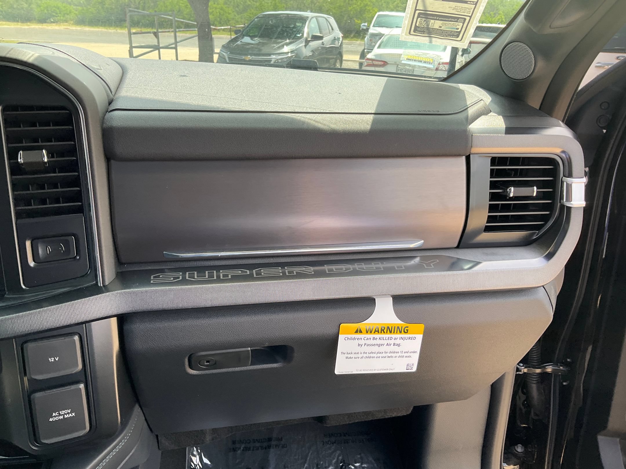 2026 Ford F-350 Super Duty Platinum - Photo 24