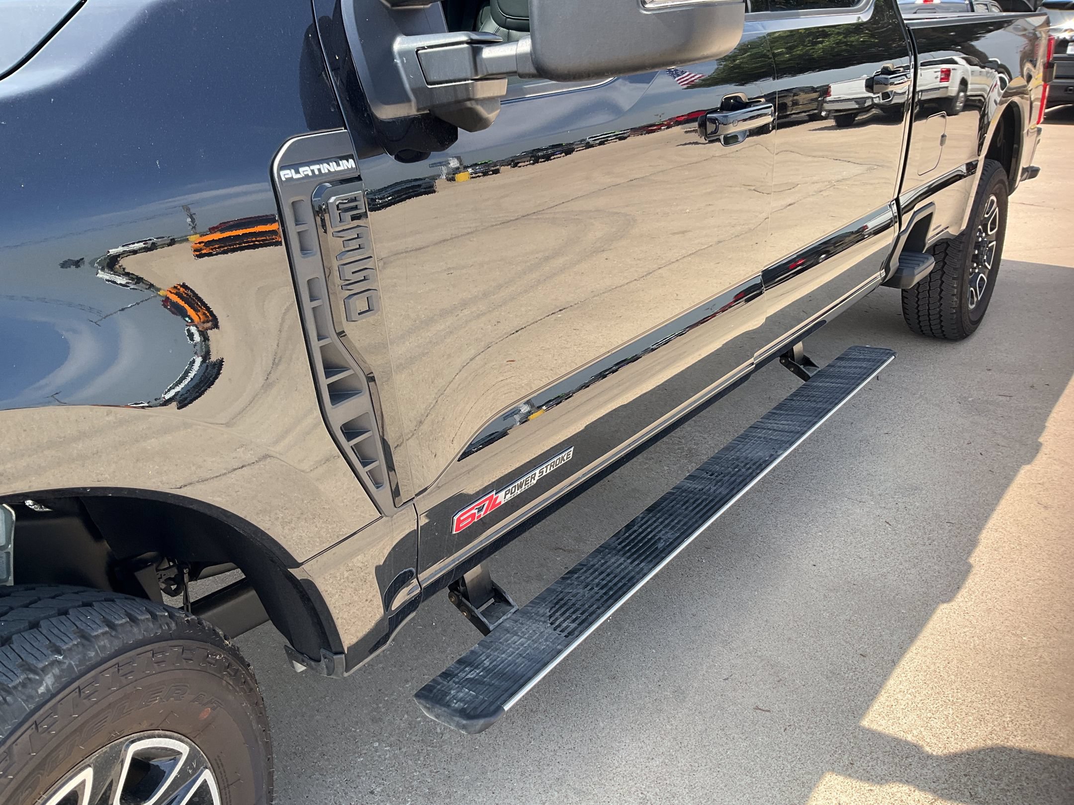 2026 Ford F-350 Super Duty Platinum - Photo 28