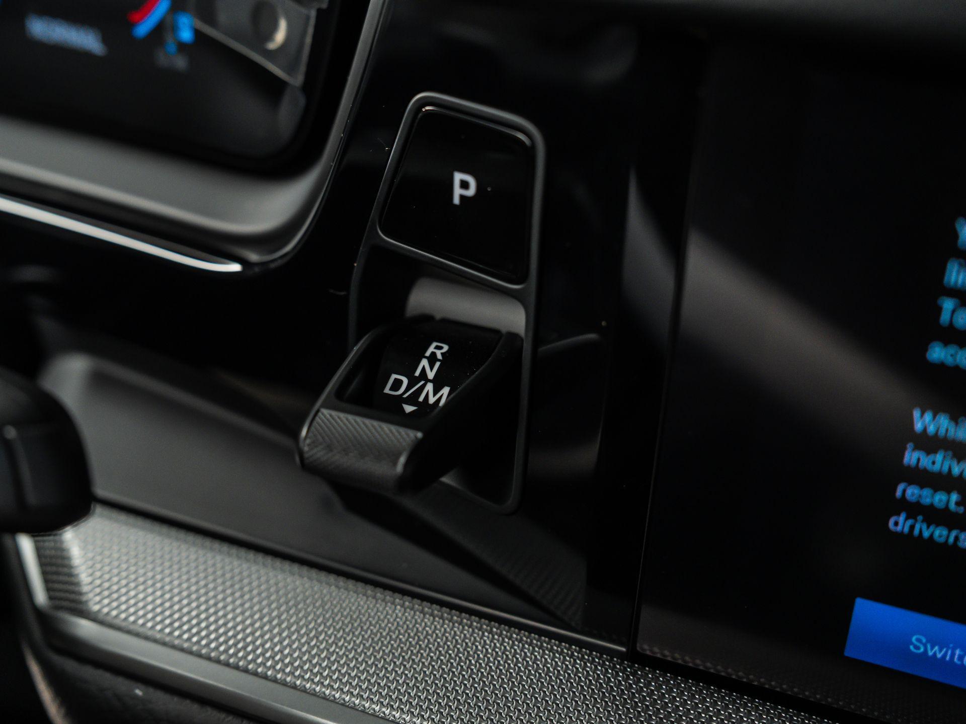 2025 Porsche Cayenne Base - Photo 22