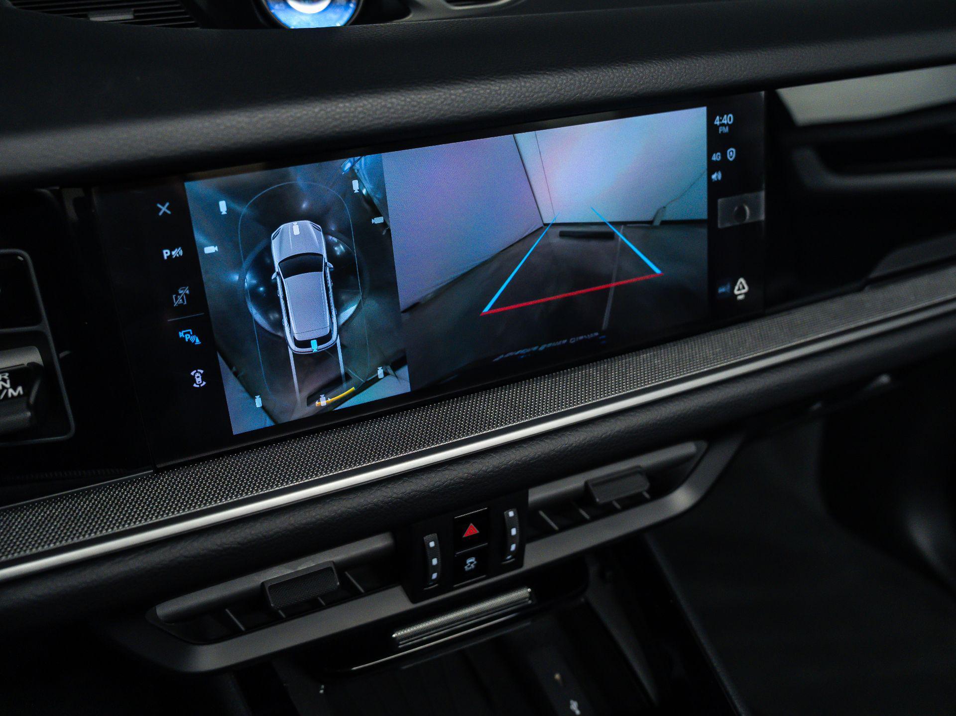 2025 Porsche Cayenne Base - Photo 26