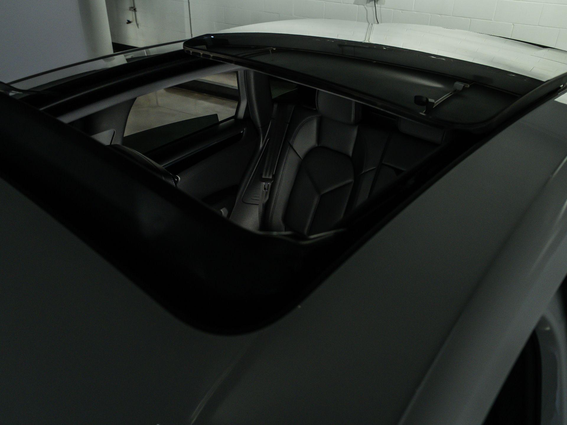 2026 Porsche Macan Base - Photo 15