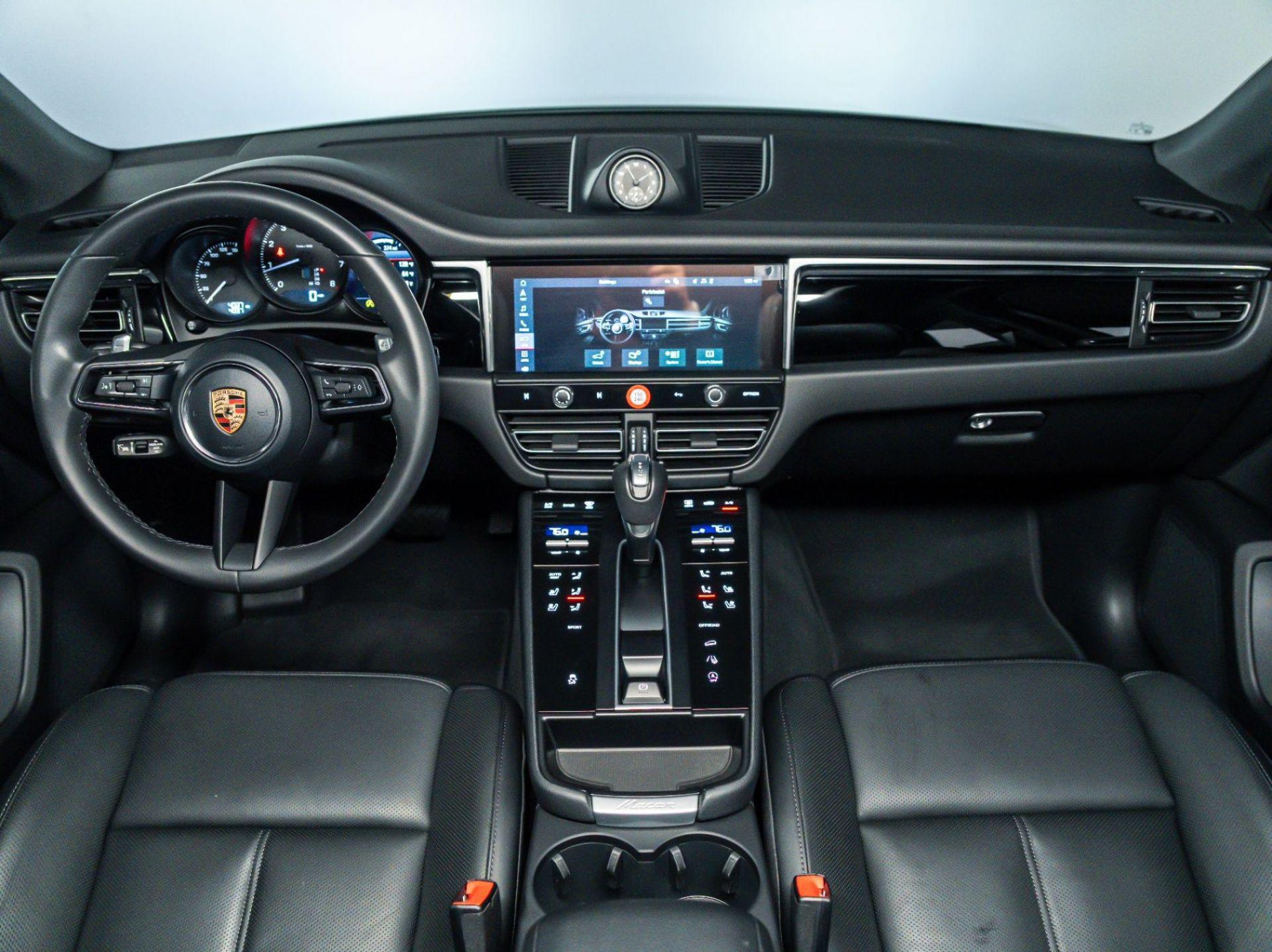 2026 Porsche Macan Base - Photo 20