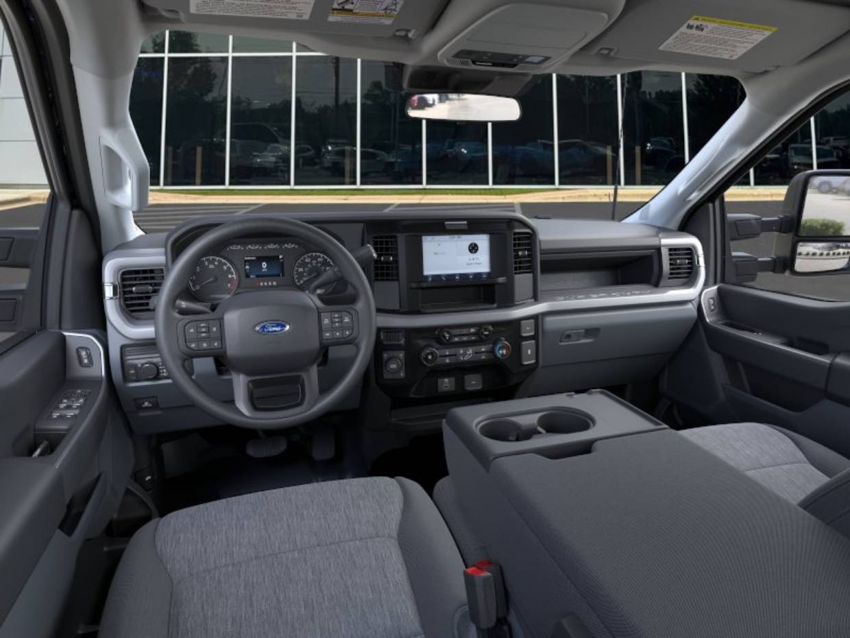 2026 Ford F-350 Super Duty XL - Photo 9