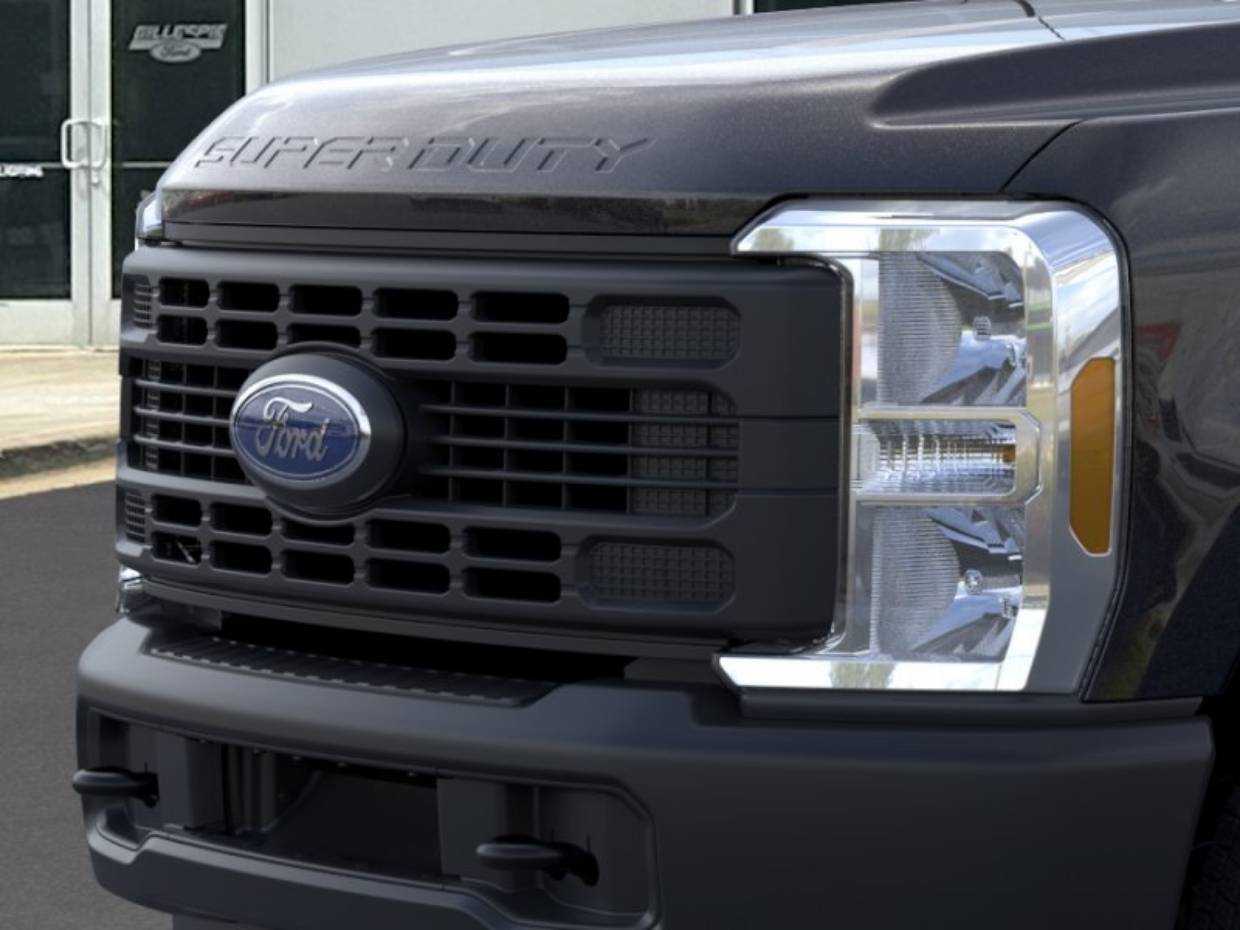 2026 Ford F-350 Super Duty XL - Photo 17
