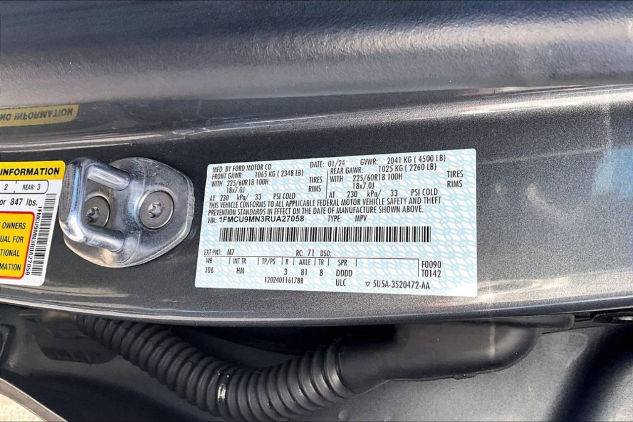 2024 Ford Escape ST-Line - Photo 35