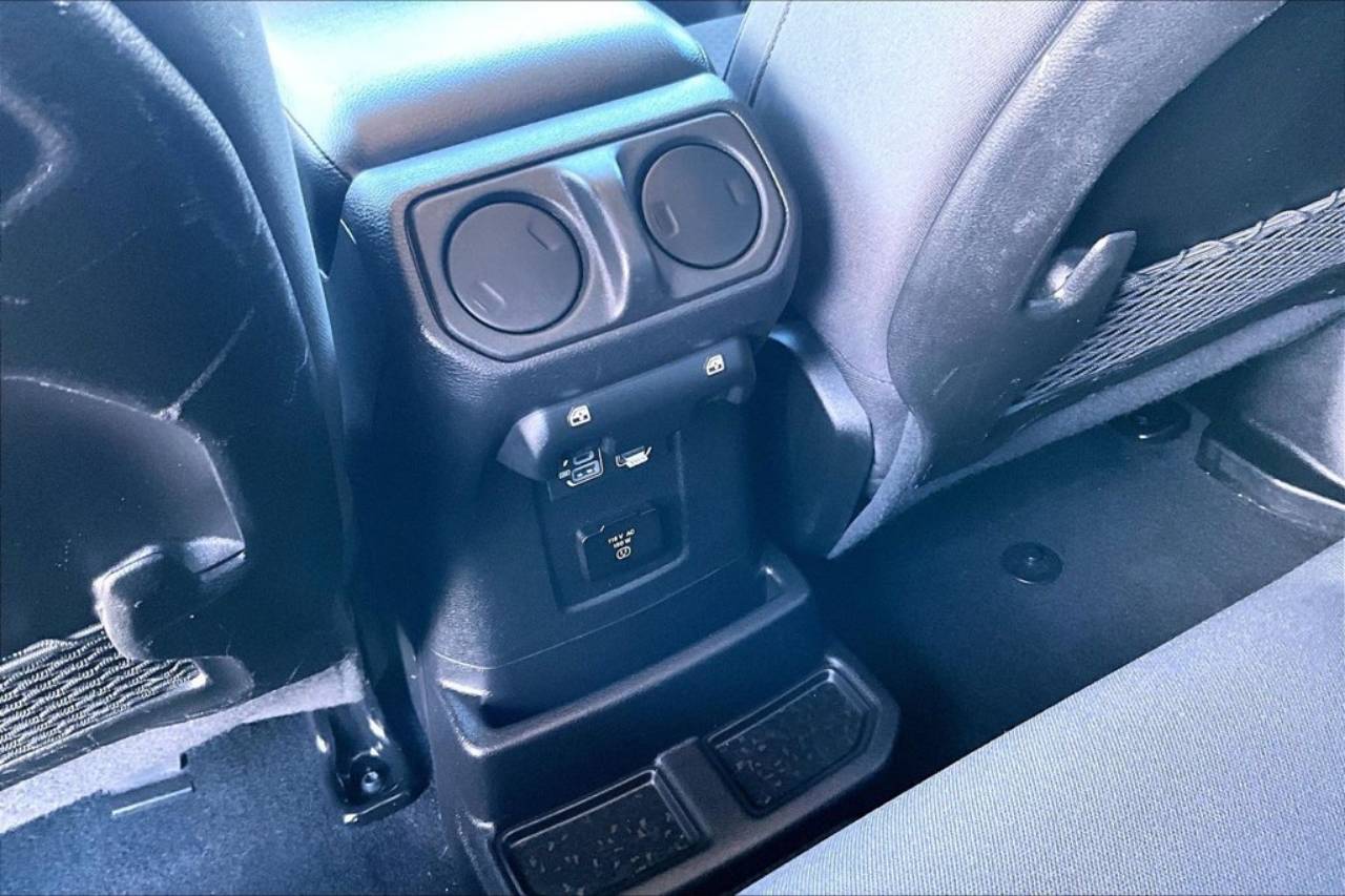 2024 Jeep Wrangler 4xe Rubicon 4XE - Photo 32