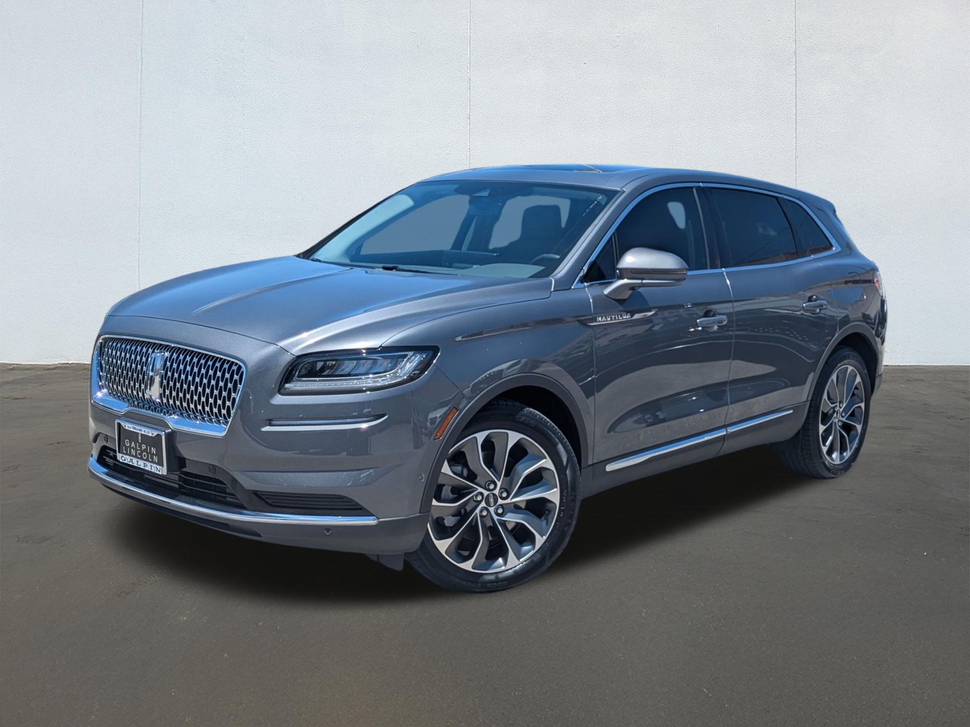 Used 2023 Lincoln Nautilus Reserve