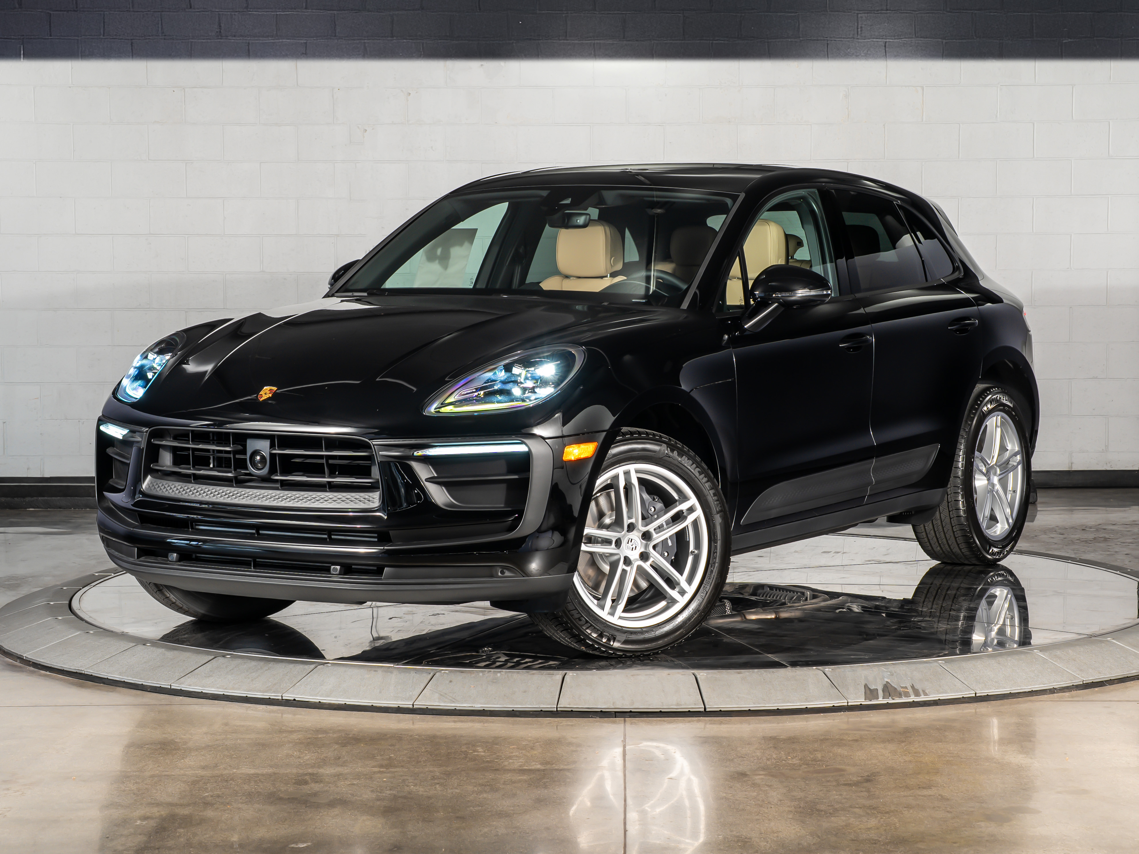 New 2026 Porsche Macan 
