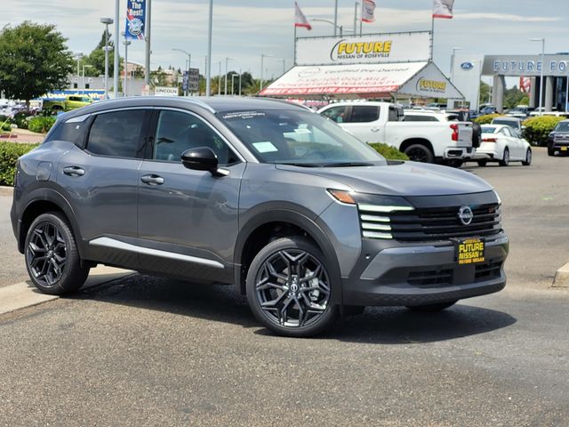 New 2026 Nissan Kicks SR