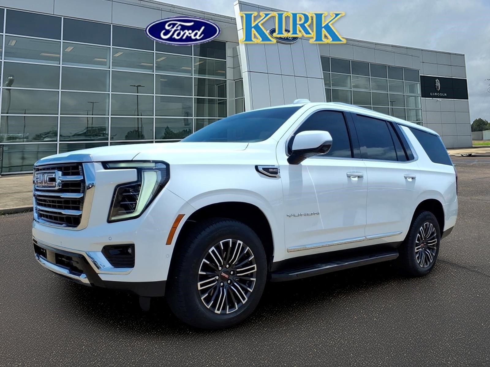Used 2025 GMC Yukon Elevation