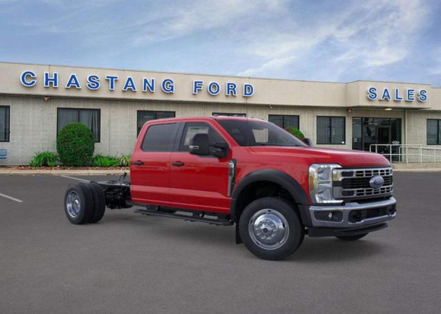 2025 Ford F-550 Super Duty Chassis Cab XL - Photo 9