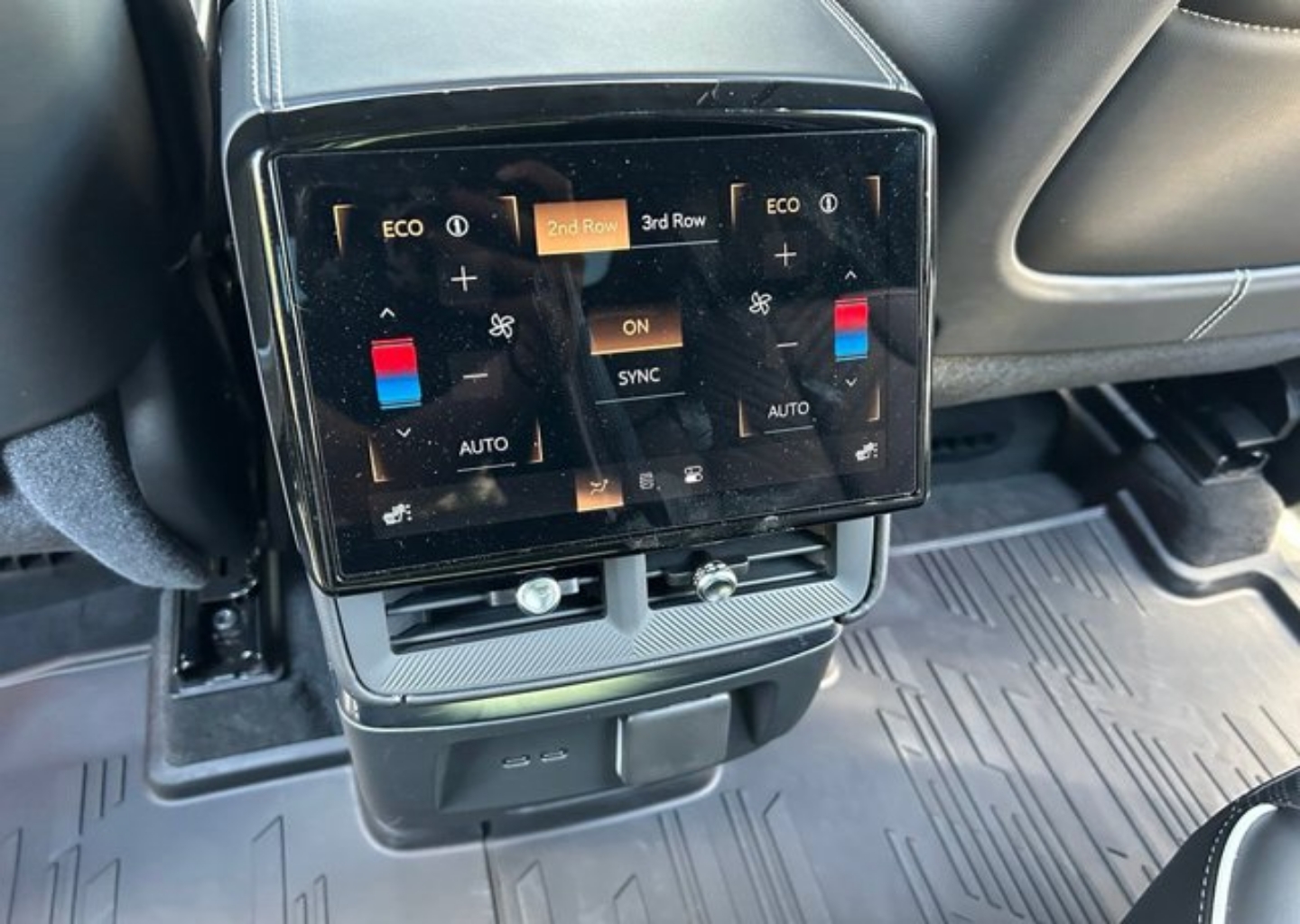 2026 Cadillac VISTIQ Platinum Sport - Photo 43